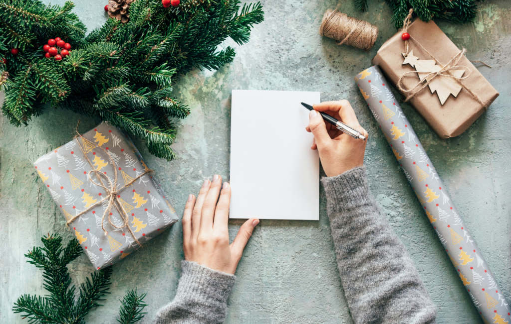 THE ULTIMATE CHRISTMAS WISH LIST FOR COLLEGE AGE GIRLS