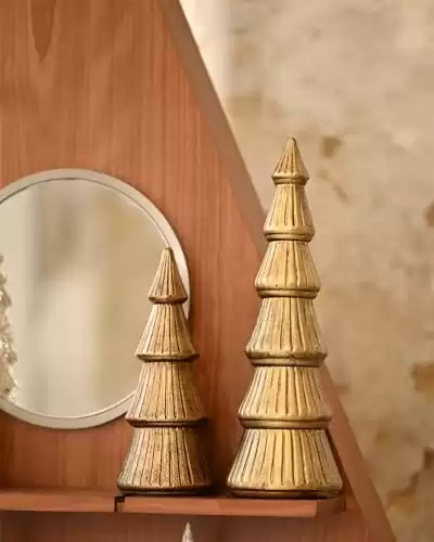 Wooden Christmas Tree Figurine