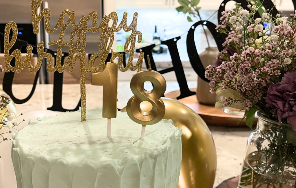 simple 18th birthday decorations