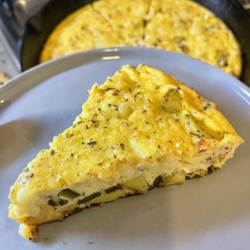 cheesy poblano potato egg bake slice